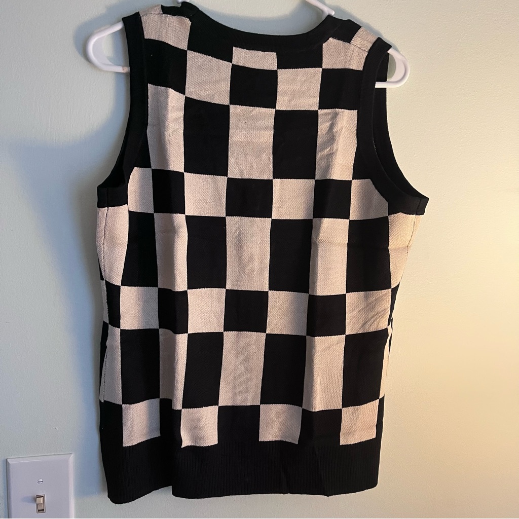 Nwt Black An Tan Checkered Vest With Gold Anchor Buttons Medium — image 2 of 4
